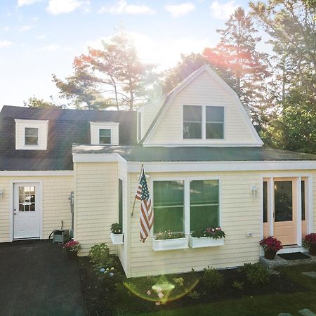 Bright 4Br Beach House, Pine Point Perfection Scarborough Luaran gambar