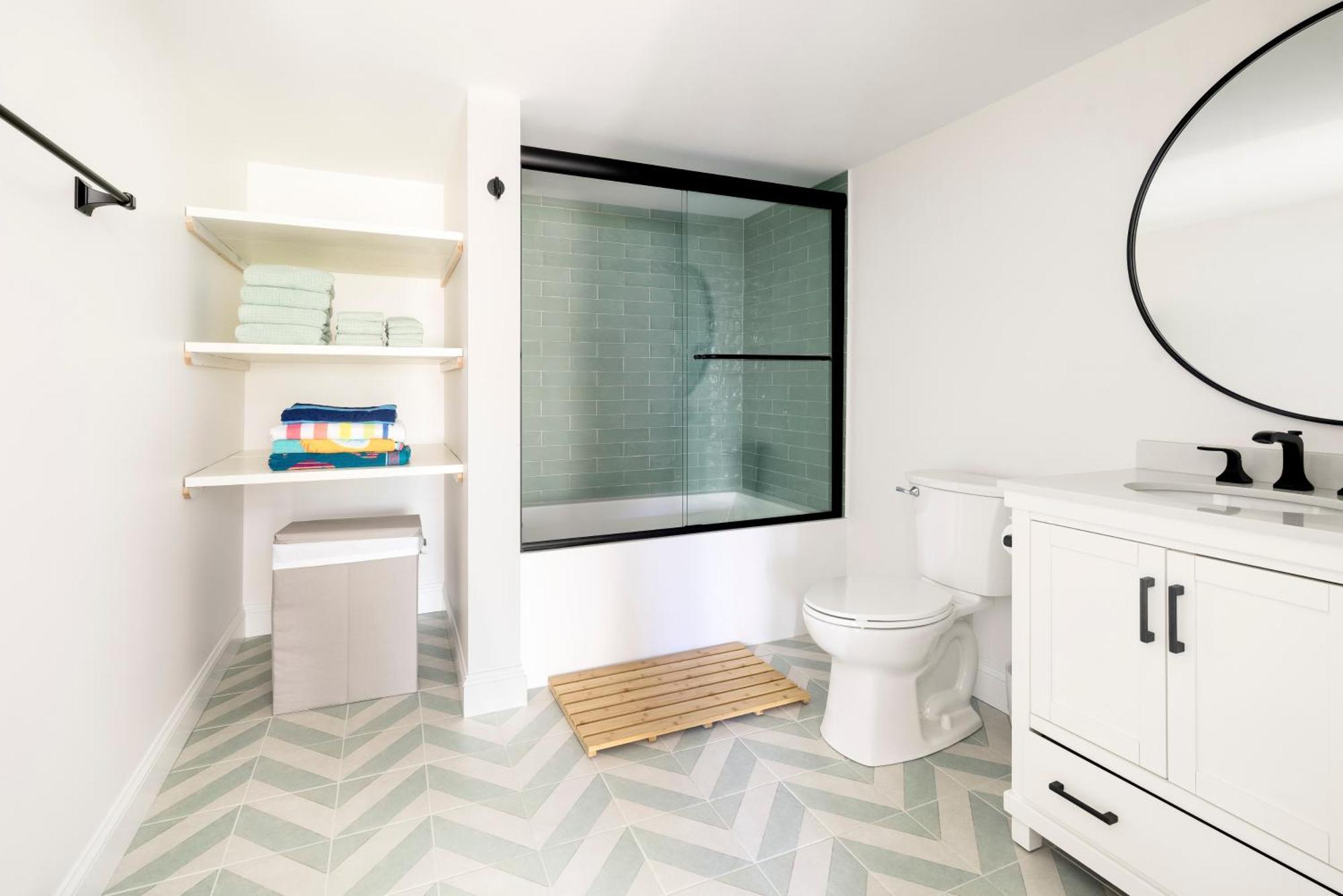 Bright 4Br Beach House, Pine Point Perfection Scarborough Luaran gambar